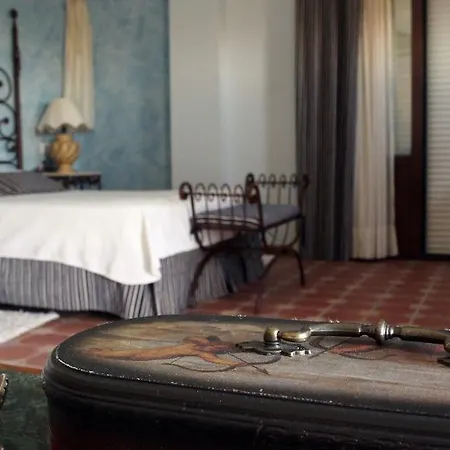 Vega De Cazalla Hotell 2*